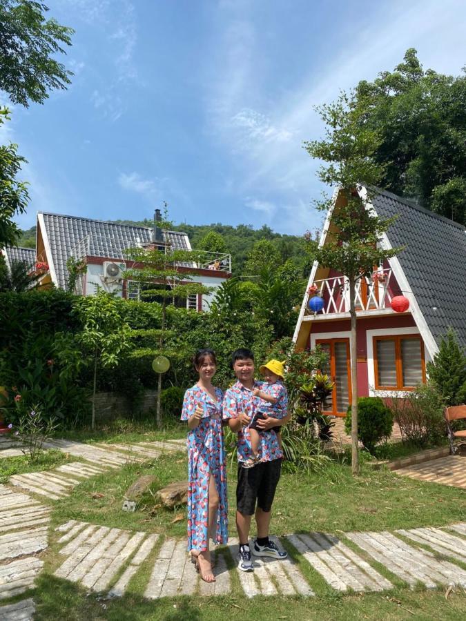 Furano Garden Home Hoa Binh - Venuestay Zewnętrze zdjęcie