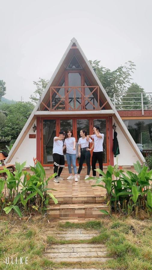 Furano Garden Home Hoa Binh - Venuestay Zewnętrze zdjęcie