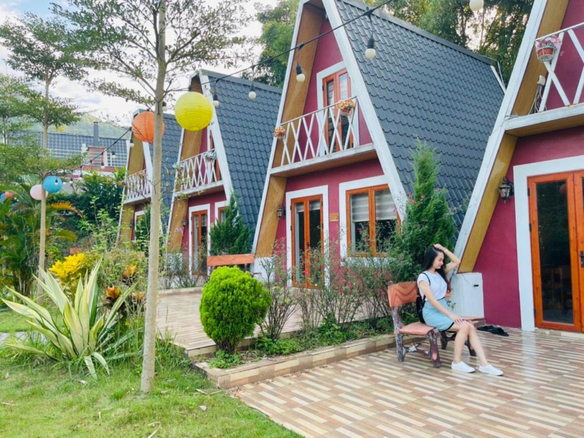 Furano Garden Home Hoa Binh - Venuestay Zewnętrze zdjęcie