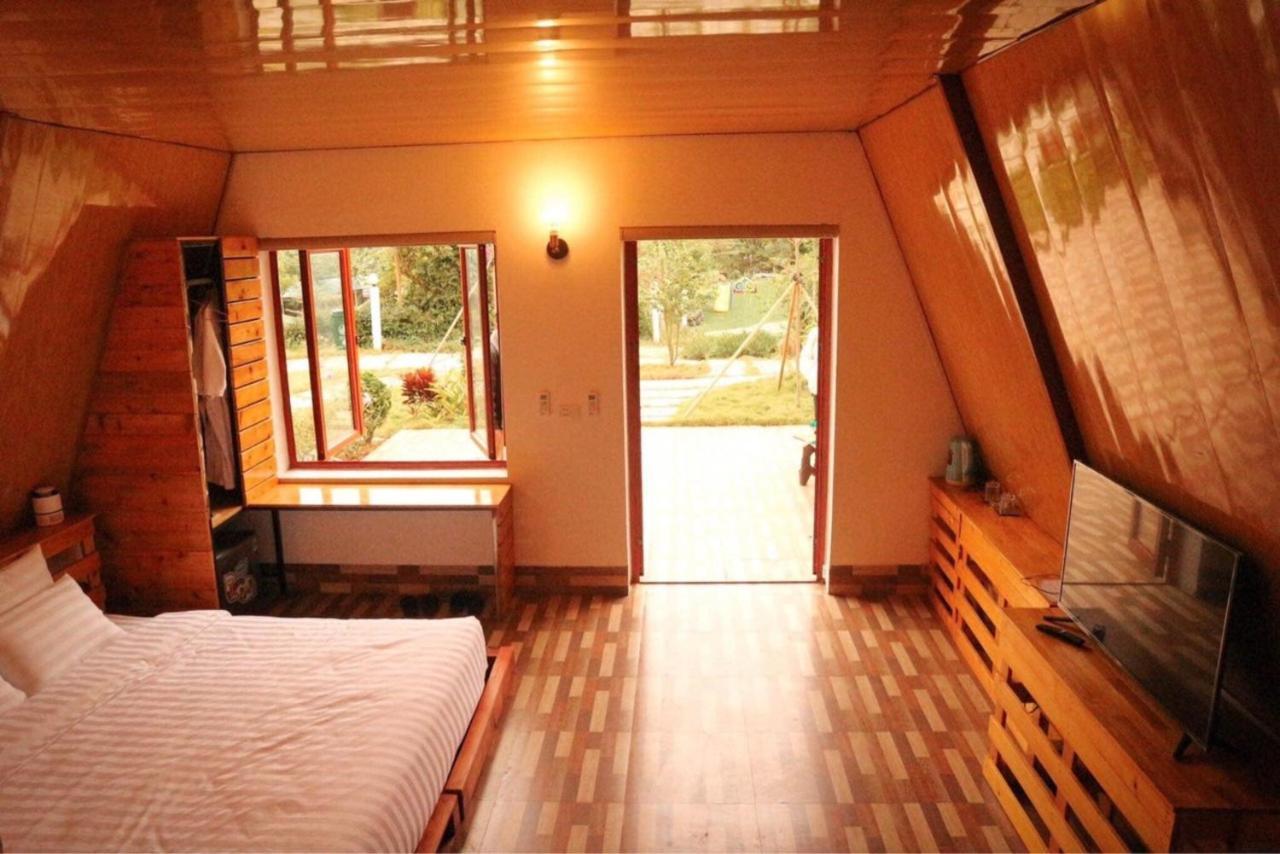 Furano Garden Home Hoa Binh - Venuestay Zewnętrze zdjęcie